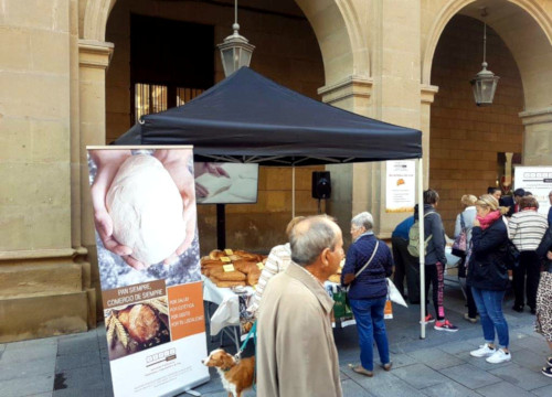 LA ASOCIACIÓN DE PANADEROS DE LA PROVINCIA DE HUESCA CELEBRÓ EL DÍA MUNDIAL DEL PAN EL MIÉRCOLES 16 DE OCTUBRE EN EL CENTRO DE HUESCA